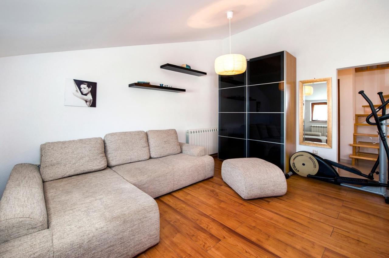 Apartments Vanda Rovinj Exterior photo